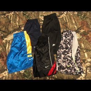 Lot of 5 Nike boy size 6 shorts